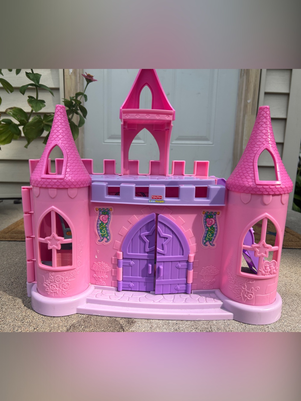 Fisher-Price Dance & Twirl Palace Pink & Purple Princess Castle Playset